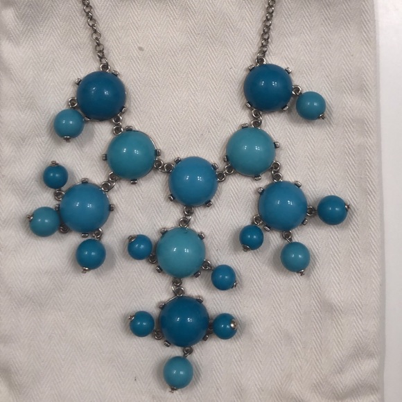 Francesca’s bubble necklace - Picture 2 of 3